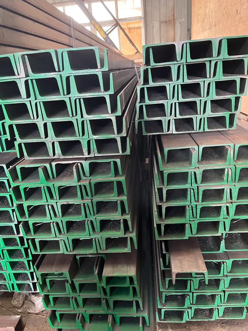 平鲁幕墙槽钢插芯